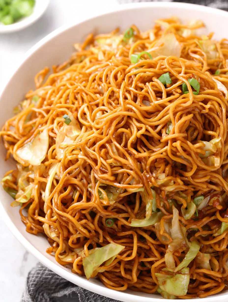 A bowl of Panda Express Chow Mein.